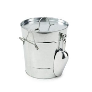 MT050 - Galvanised Ice Bucket with Scoop